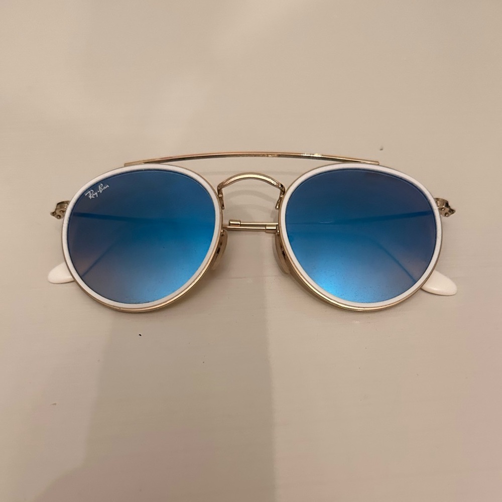 Ray-Ban Round Double Bridge Sunglasses with Blue Flash Lenses